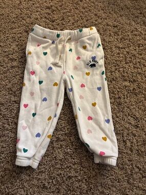 Old Navy White Joggers with Multicolor Heart Print - Kids